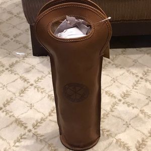 Wine carrier